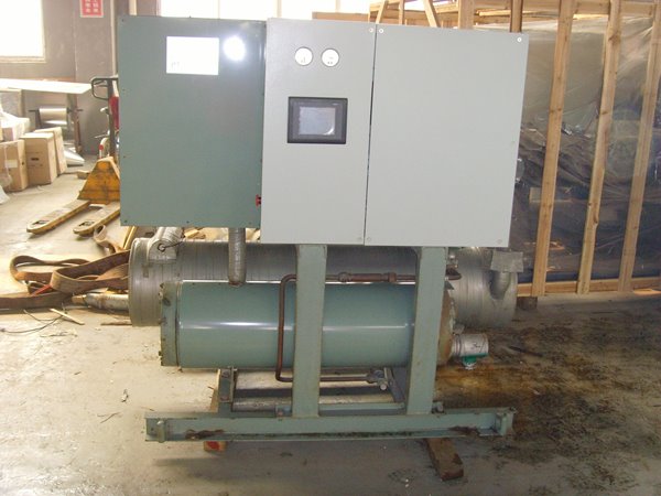 南吕镇酒店中央空调不停机清洗方法介绍